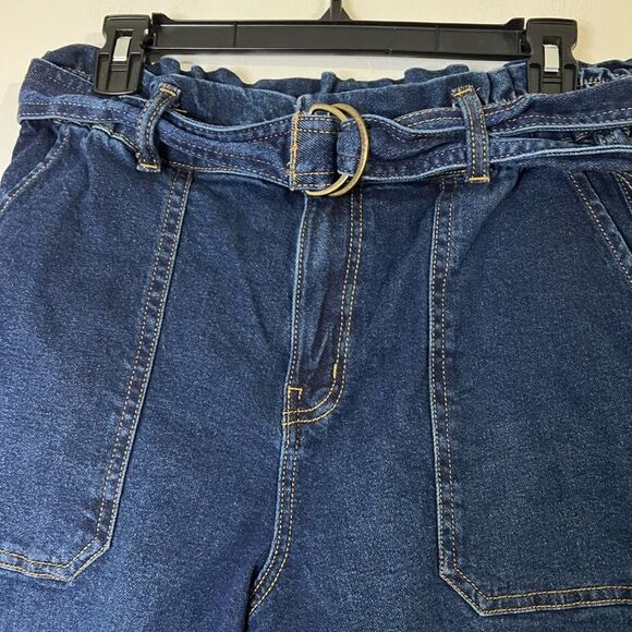 Time and Tru High Waisted Denim Paper Bag Waist Jeans with Denim Belt Size 10 - Picture 4 of 9